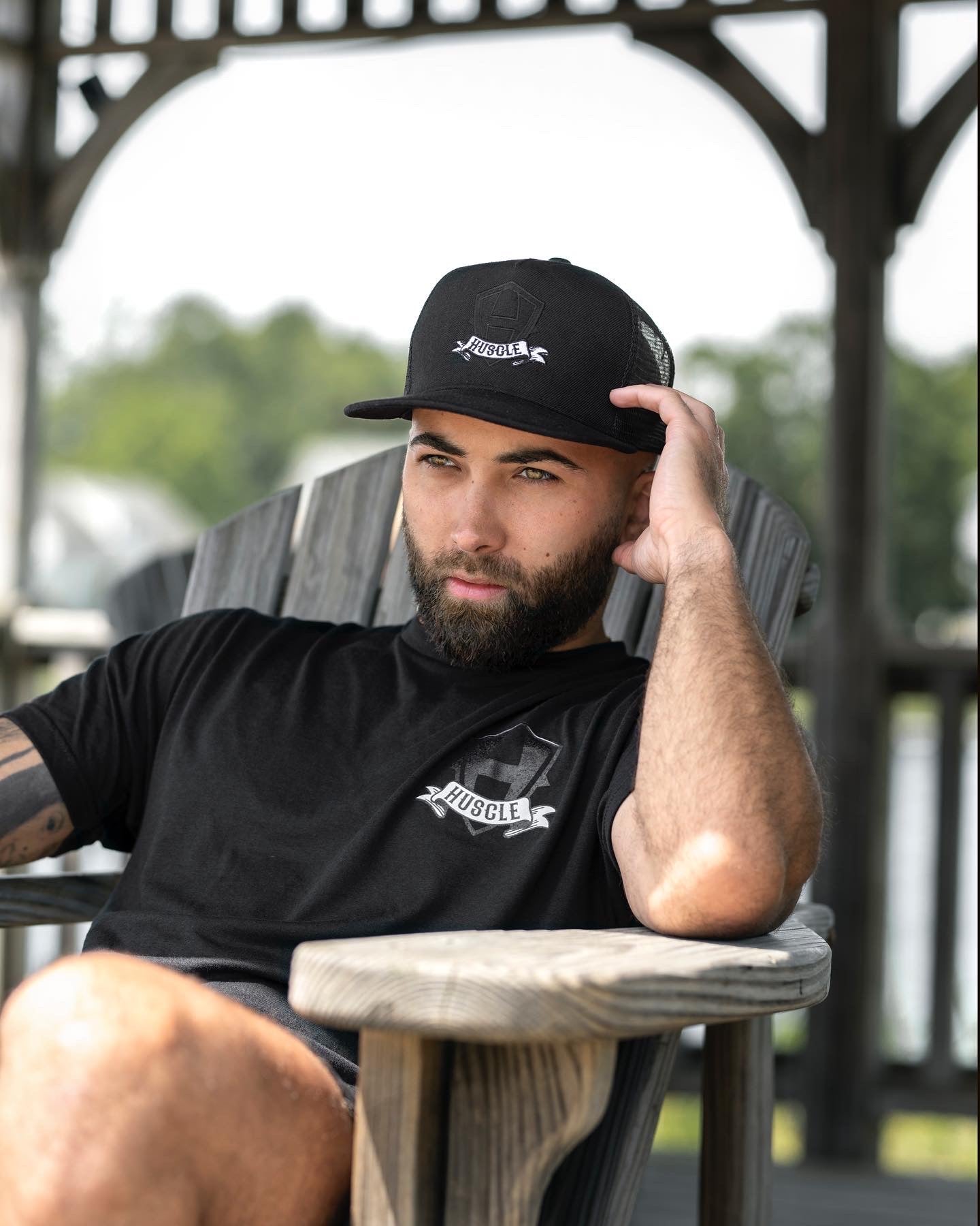BLACK BADGE TEE